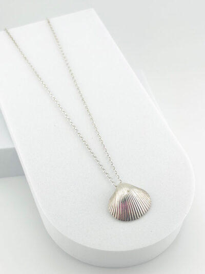 Paradise Rising Necklace White Gold